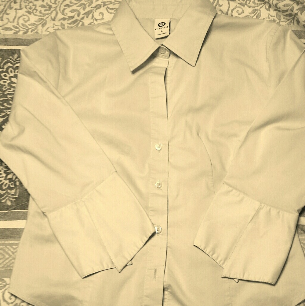 Tan Elle Menno blouse,  size large